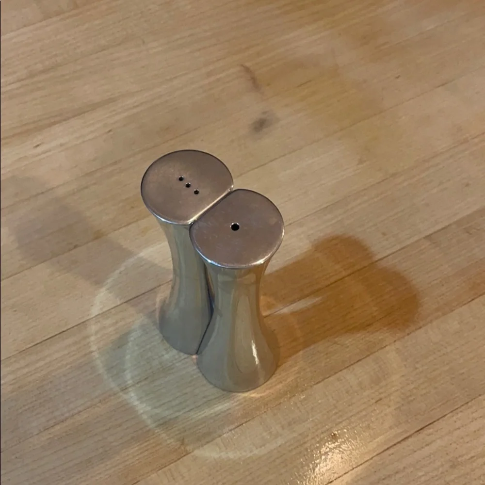 Nambe Kissing Salt and Pepper Shakers